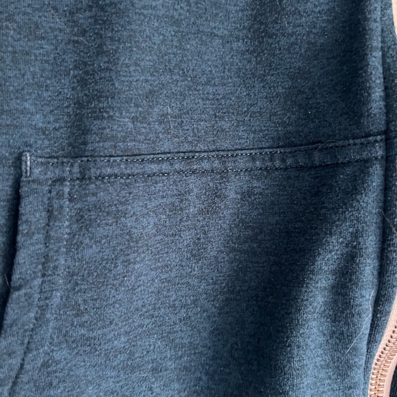 Vuori Halo Performance Hoodie Heather Moss Size Small - Picture 5 of 8